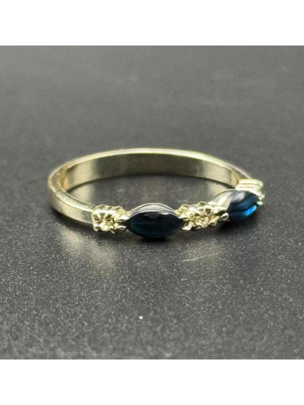 Vintage Silver Tone Two-Stone Marquise Deep Blue Ring - Size 8